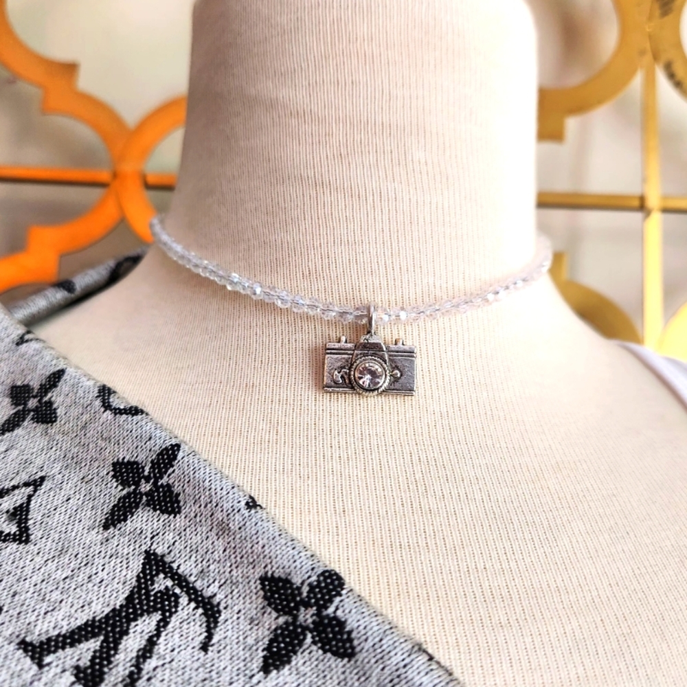 📸 Silvertone Camera Pendant W/Crystal Necklace 📷 - Picture 2 of 16